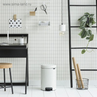   Brabantia Newicon,   ,  ,  , 12 