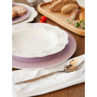   Home Queen  , D=22.2 