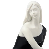   765066 Serena