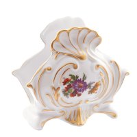  Queens Crown  