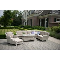  4 Seasons Outdoor Brighton  ,  