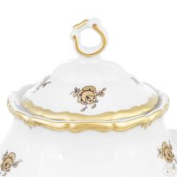  Queens Crown   700 