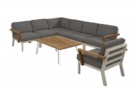   4 Seasons Outdoor Byron,  