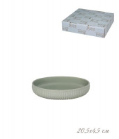 2�� ����� (�������) ������� 20,5�4,5��. � ���������� �������� Lenardi