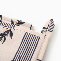  -,    "Leaves"  100% /,  220 /2