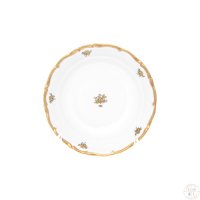   Queens Crown   19  (6)