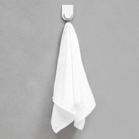  , ,    , , 4  5 , 2 .