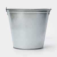 ����� ������������, 7 �, ����