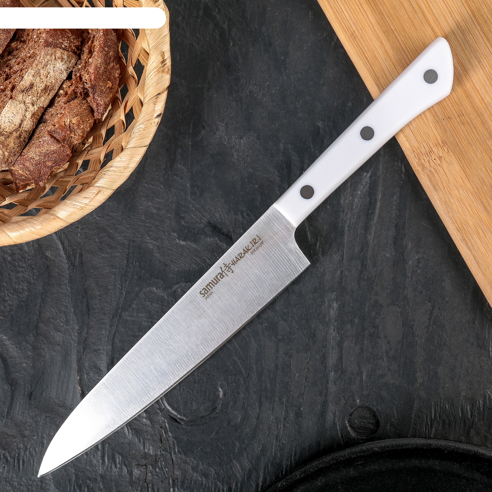 

Нож кухонный Samura HARAKIRI универсальный, лезвие 150 мм, белая рукоять