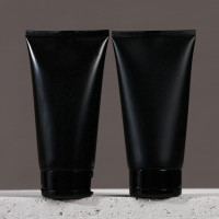   23 :        2 110 , , Hard Line