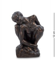 Pr-ro13  Crouching Woman   (museum.Parastone)