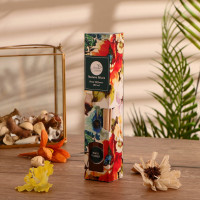  "Nature Hues" 60 . White Flower