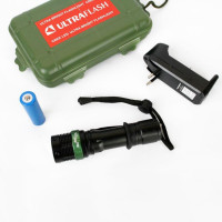   E142 Cree 3  3  220 . . () Ultraflash