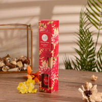  "Nature Hues" 60 . Provense Rose