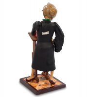 Fo-85514   (the Lady Lawyer. Forchino)