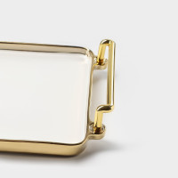     Gold, 18,8x23x4,6 