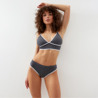   (, ) Collorista, -,  44-46