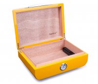  Tom River  40 , Cohiba
