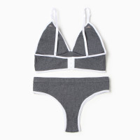   (, ) Collorista, -,  44-46