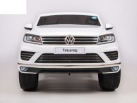  Volkswagen Touareg,   