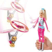 ����� ����� � �������� ����� ��������� �� ����� "Barbie � �����������