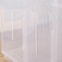      Rolly, 10,6 , 16,8x30,5x24,2 , 