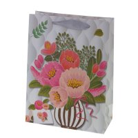   (,  210/2,  12), L18 W8,5 H24 , 