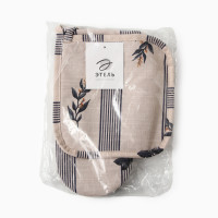  -,    "Leaves"  100% /,  220 /2