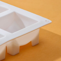       Konfinetta , 29,5 17 4 , 8  (6 4 ),  