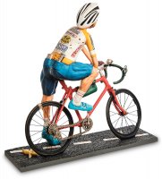 Fo-85550   (the Cyclist. Forchino)