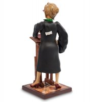 Fo 84011  .  (the Lady Lawyer. Forchino)