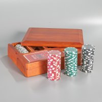     100  Dice   