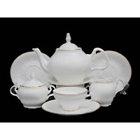   Lenardi Maria Gold, 17 