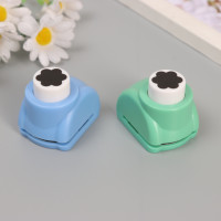   , D  1.5 , 4 3.5 3 , 