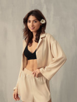   (, ) Collorista, ,  42-44