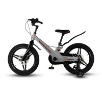  18 Maxiscoo Space Deluxe,   