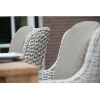  4 Seasons Outdoor Brighton,  