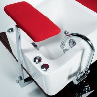   Streamline Deck