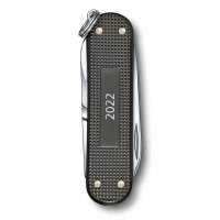 Нож-брелок Victorinox Classic Alox Le 2022, 58 мм, 5 функций, алюминиевая 
