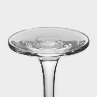     Bistro, 250 