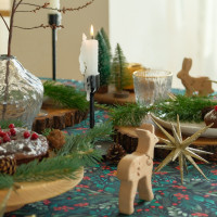   "Winter Berry" 144220+/- 3, 100% ,  190/2