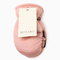    Minaku, , 18 