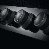   Napoleon Rogue 525 Xt (black)