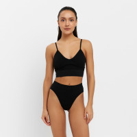   (, ) Collorista, ,  42-44