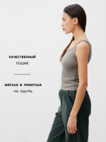  Mist: Base,  M, 