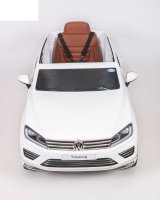  Volkswagen Touareg,   