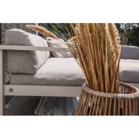   4 Seasons Outdoor Galaxy,  