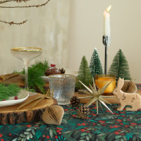   "Winter Berry" 144220+/- 3, 100% ,  190/2