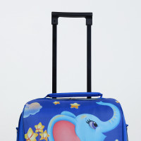   32  (s), Sacvoyage,   ,  