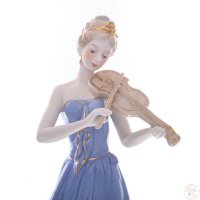  Royal Classics